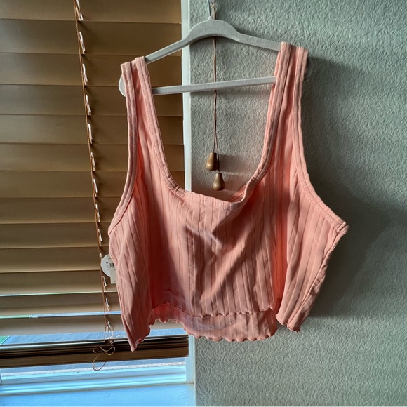 NWT - Aerie Ribbed Tank Top - Picture 3 of 7